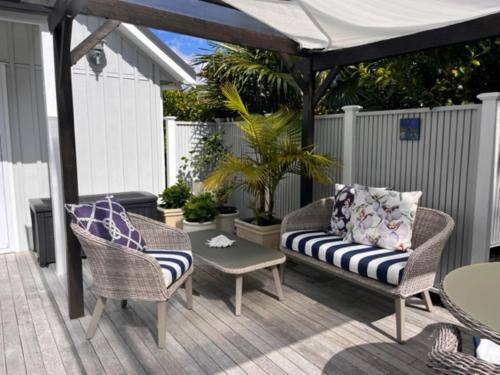 Balkon/teras, The Boat House Studio in Tairua