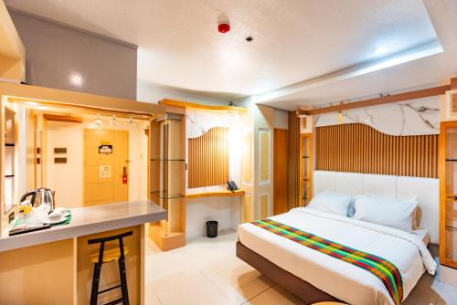 1 queen bed