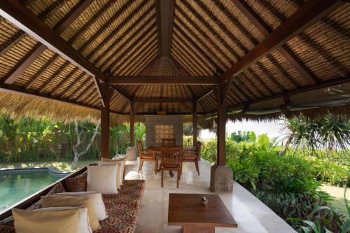 Facilities, WakaGangga Hotel in Tanah Lot