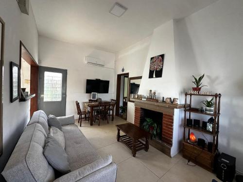 Casa independiente con estufa a leña (Casa independiente con estufa a lena) in Minas
