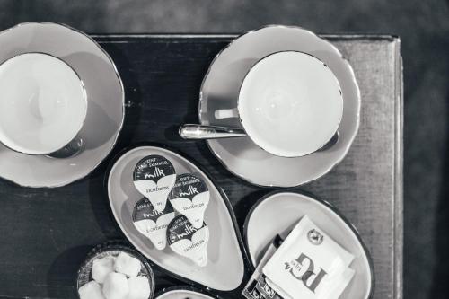 Facilities, Storm in a tea cup in Saint Ives (Cornwall)