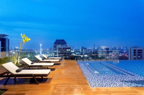 Swimming pool, Ascott Menteng Jakarta near National Museum
