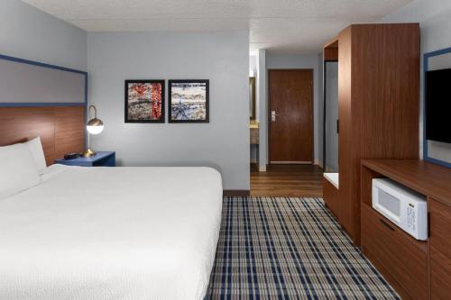 AmericInn by Wyndham Green Bay West in Green Bay, USA