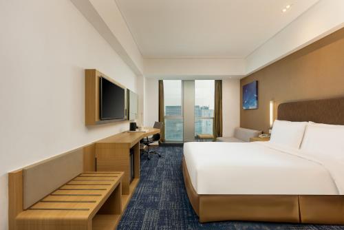 room detail thumbnail 1