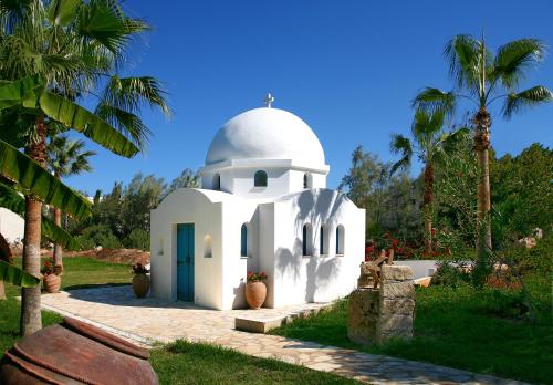 Azia Resort & Spa - image 12