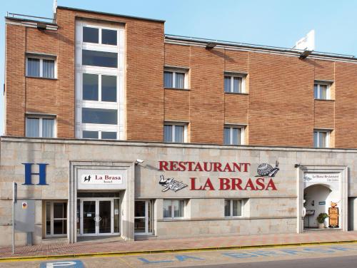 Hotel La Brasa de Riudarenes in Riudarenes