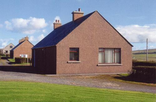 Зовнішній вигляд готелю, Howe Holiday homes in Стромнесс