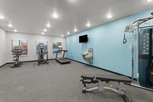 WoodSpring Suites Jackson Pearl I-20 - image 2