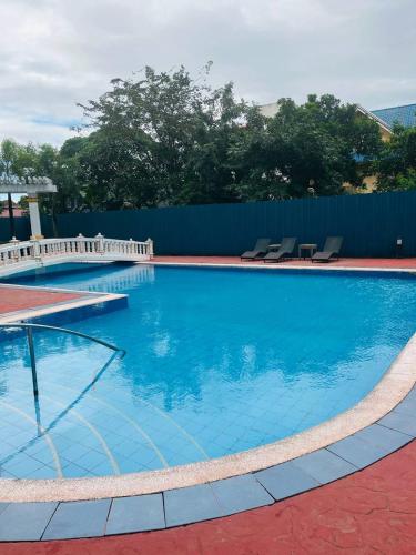 Swimming pool, Family staycation in Marikina