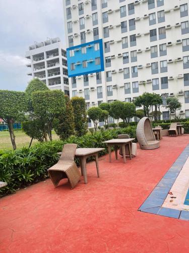Swimming pool, Family staycation in Marikina