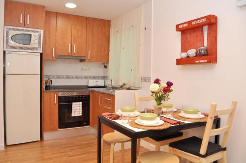  bcn4days Apartments, Pension in Hospitalet de Llobregat