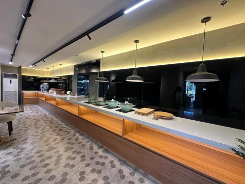 Ресторан, Ibis Styles Subic in Субик (Замбалес)