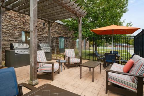 Hampton Inn Waynesboro - image 13