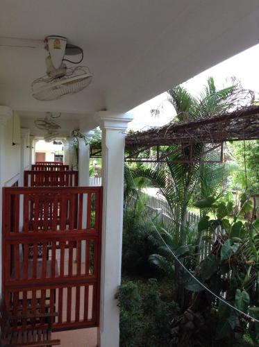 Balcony/terrace, Pongkham Residence in Phu Vao / Phu Meo