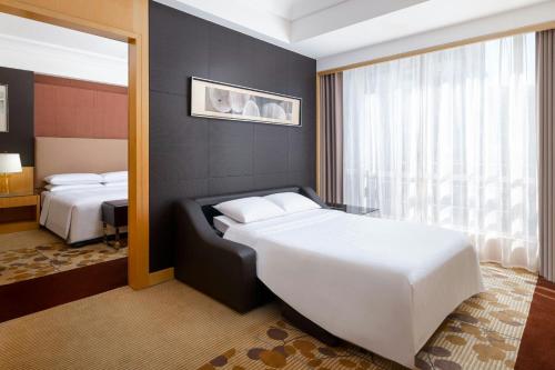 Photo - Courtyard by Marriott Shanghai Central