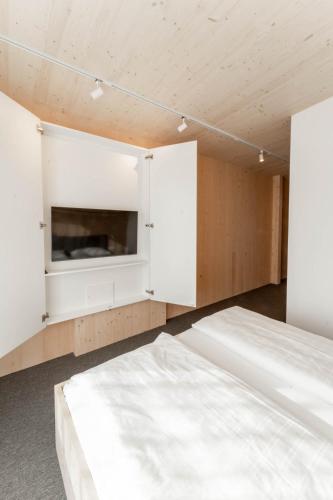 Karlingerhaus Hotel Hostel Home 3