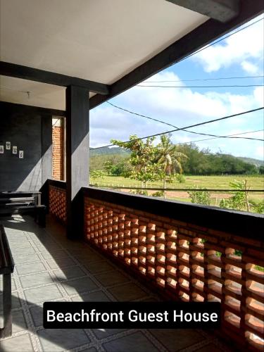 Beachfront Guest House Pacitan - Pacitan