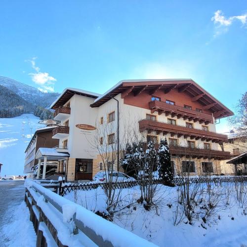 Hotel Sommerer - inklusive Joker Card im Sommer - Hôtel - Saalbach-Hinterglemm