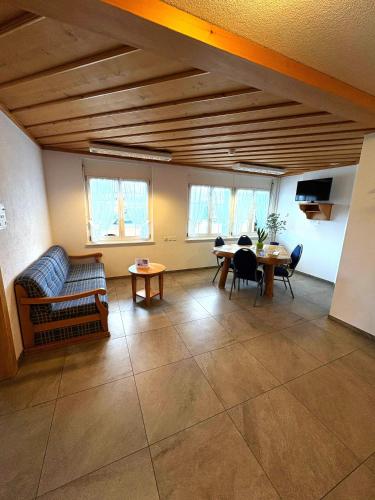 Chemihüttli Apartments Axalp 3