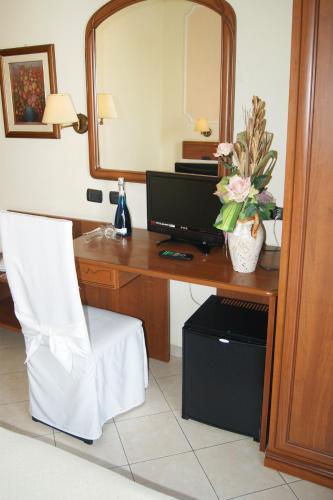 Hotel Elio - image 11