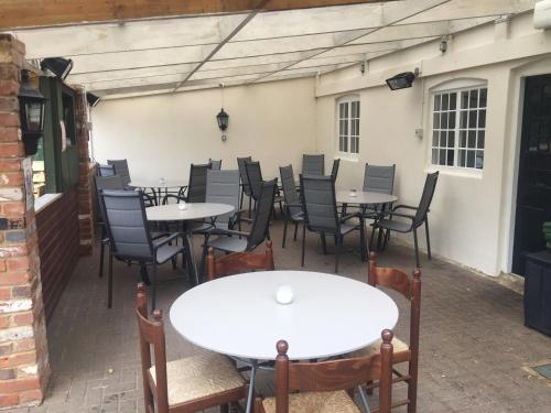 The Winchfield Inn - image 2