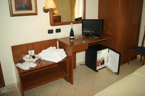 Hotel Elio – Marigliano, CO