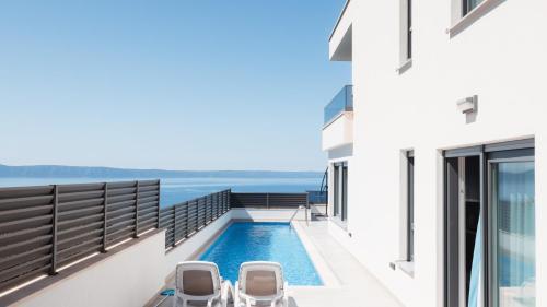 Sunny Lux Villa 1 in Makarska by Villas Guide - image 5