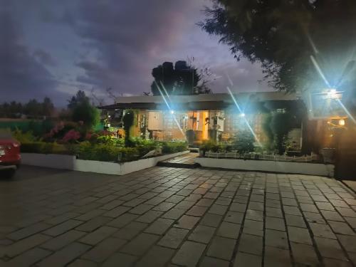 Elephant County Resort – khách sạn tại Masinagudi