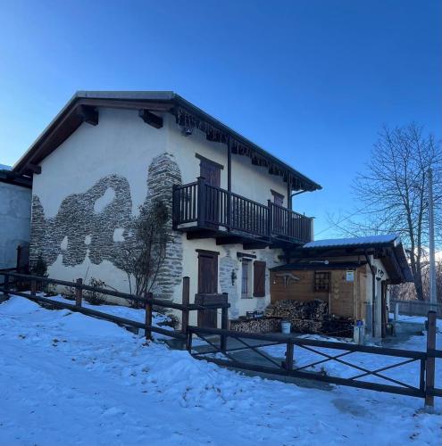 Viesnīcas āriene, Baita Alpina di Pinot in Frassino