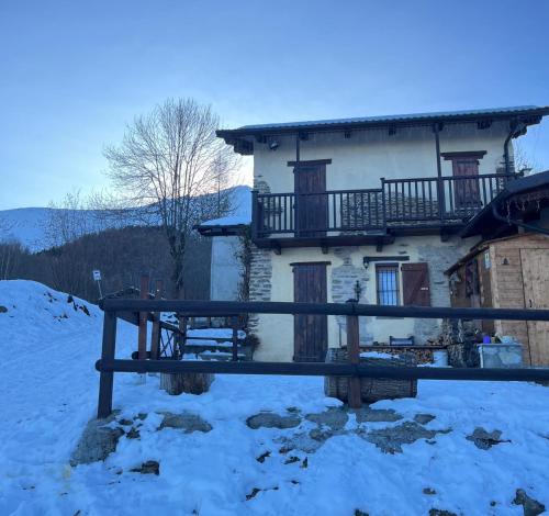 Viesnīcas āriene, Baita Alpina di Pinot in Frassino