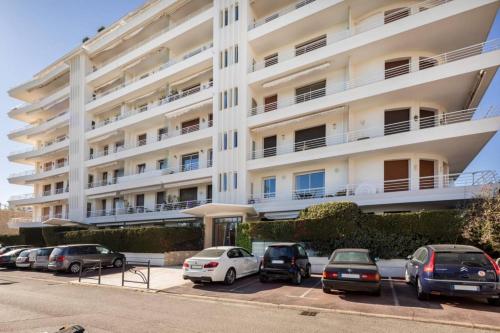 ARM1 - Beau 2 pièces avec terrasse d'angle, Cannes (photo 6)