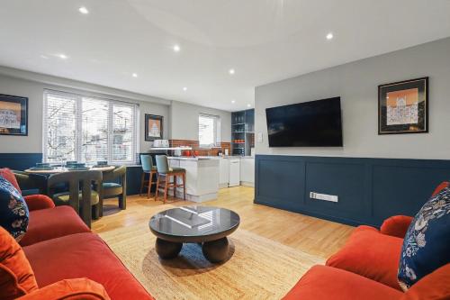 High-End Central Apartment, Walk Everywhere