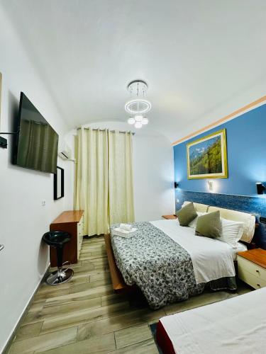 ローマ Breking Roma 4つ星 ホテル プール