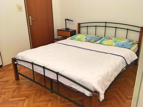 Holiday & Business Apartment - image 14