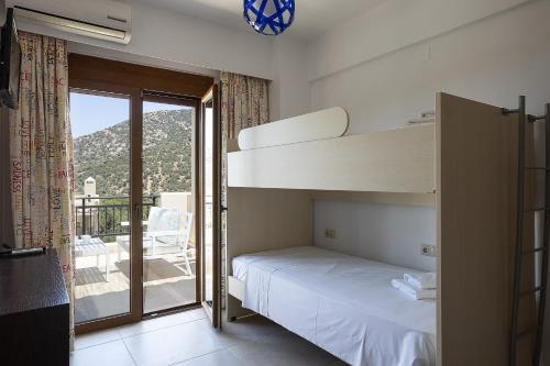 Pantheon Villas & Suites - image 5