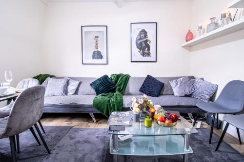 Luxury 2 Bed Apartment in the Heart of Mayfair Your Stylish London Retreat 4th floor no lift, Londýn (fotografie 8)