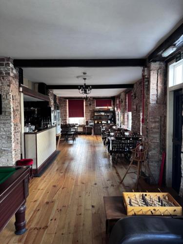 Ecclefechan Hotel in 艾克雷夫城