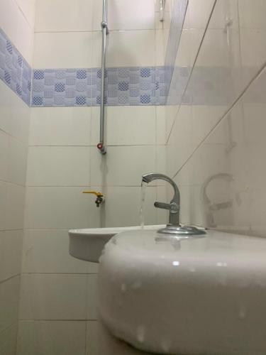 The Minimalist in Ogijo