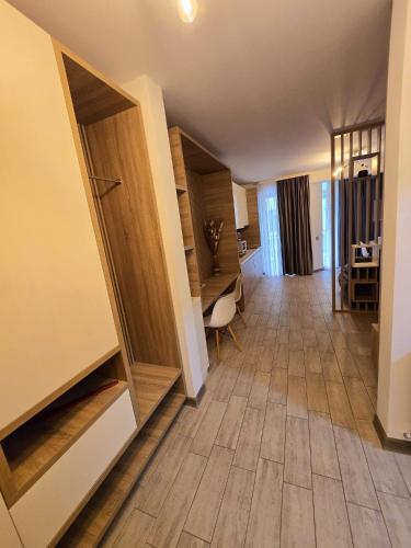 Azizi Studio Pool & Spa Resort Piscina Incalzita in Mamaia-Sat