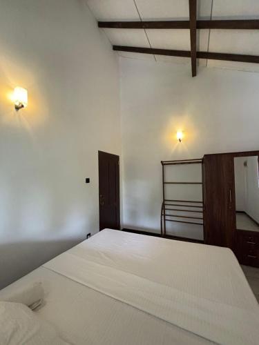 Meadow View Inn in Marawila