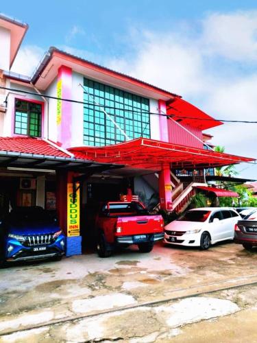 Quddus Inn villa in Wakaf Bharu
