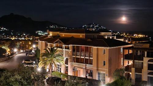 Vue exceptionnelle sur la mer et le Cap Esterel in Saint-Raphael