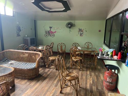 hotel tuki in Kawasoti
