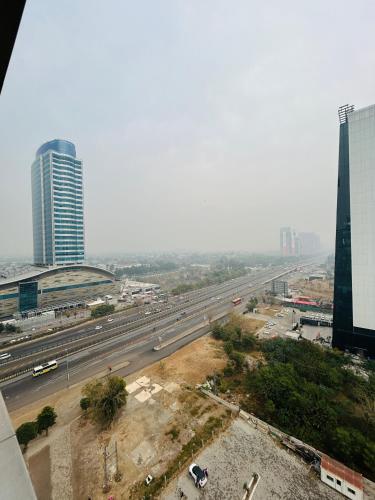 Elysium Tower Blue Area Islamabad opposite Centaurus Mall - image 5