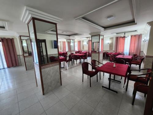 مطعم, فندق هايلاند  (HighLand Hotel) in عاليه