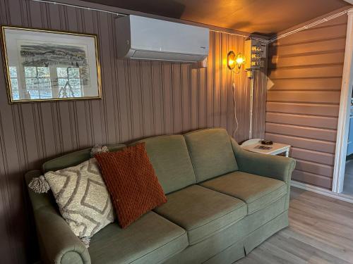 Farmstay Gotes Cabin, 4p in Arjang