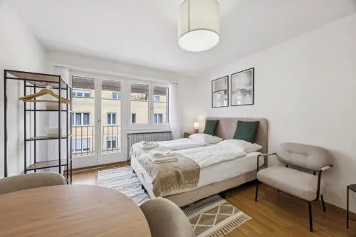 Wifi, Smart TV, City Centre, Queen Bed - CR 18 in Zürich, Schweiz
