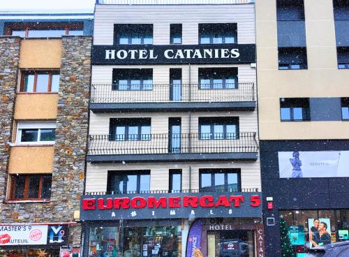 المنظر الخارجي, Hotel Catanies in با دى لا كاسا