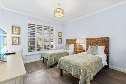 Bologna Golf Condo in the Lely Resort - image 21