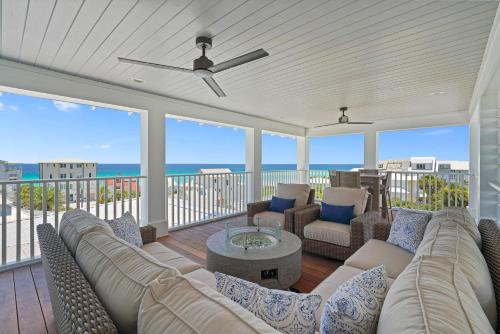 Pompano Paradise - 30A Vacation House with Ocean Views, Private Pool & Golf Cart in Inlet Beach (FL)